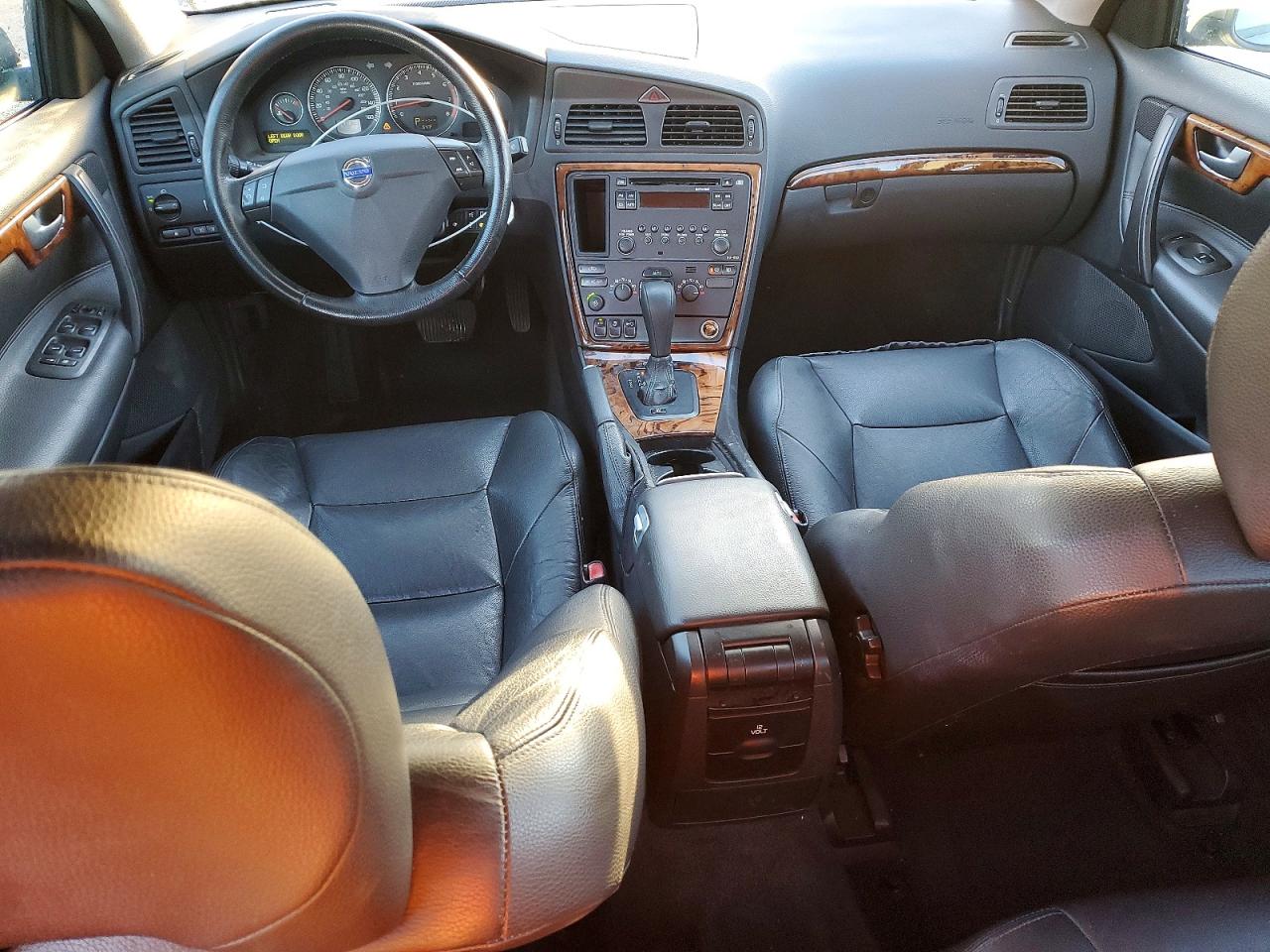 2005 VOLVO S60 2.5T photo 8