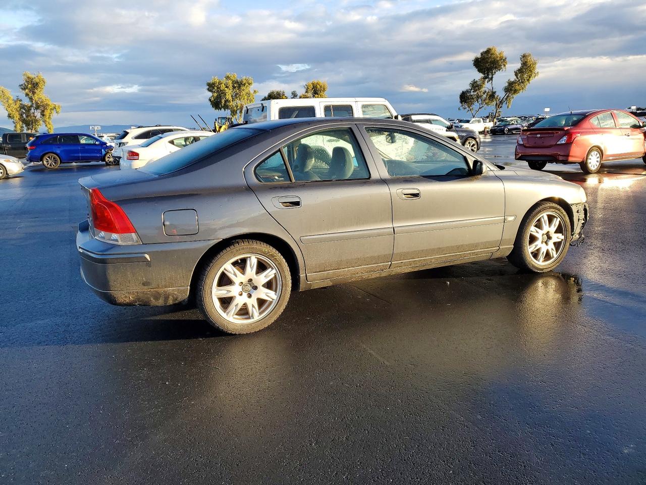 2005 VOLVO S60 2.5T photo 3