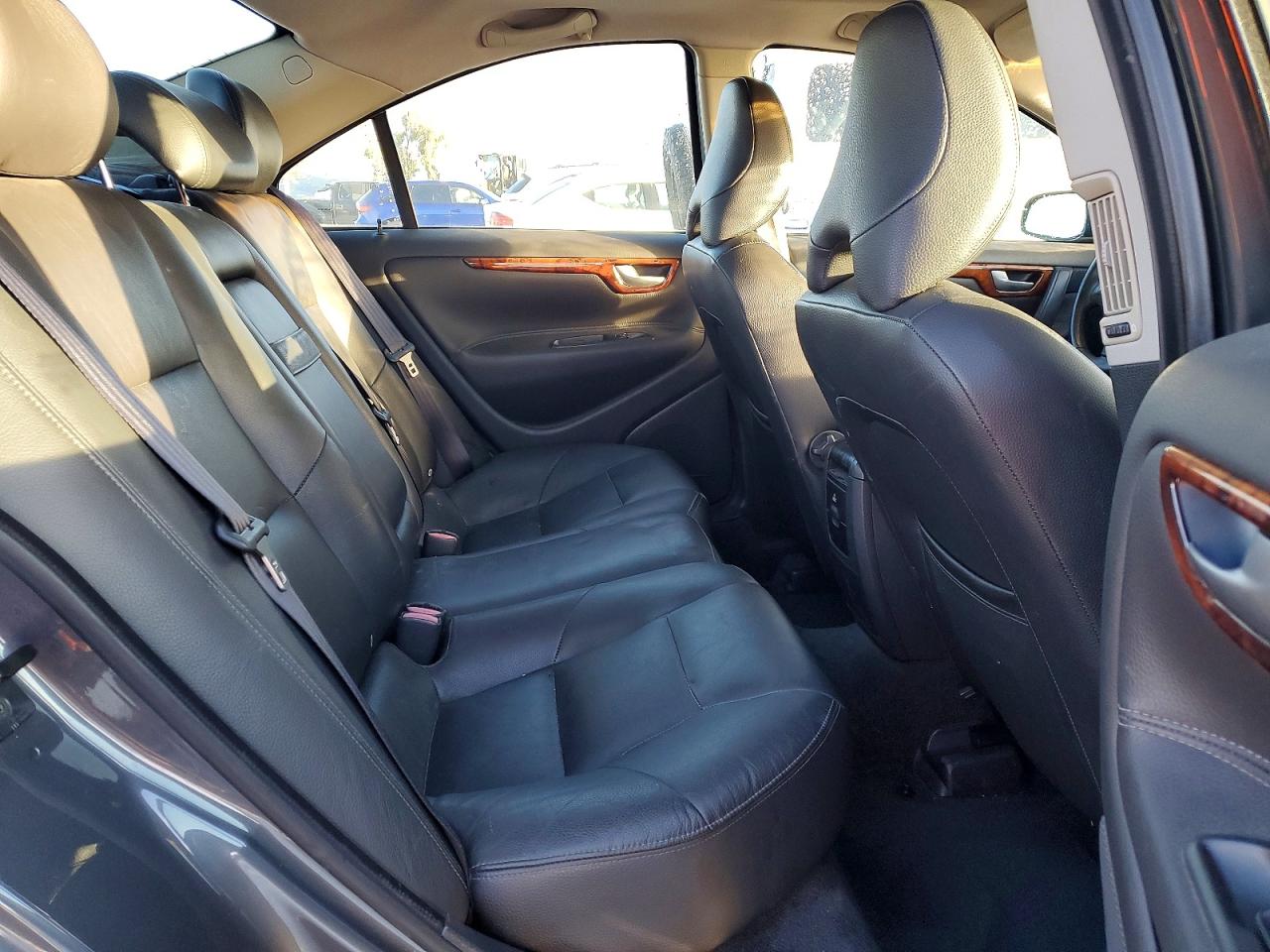 2005 VOLVO S60 2.5T photo 10