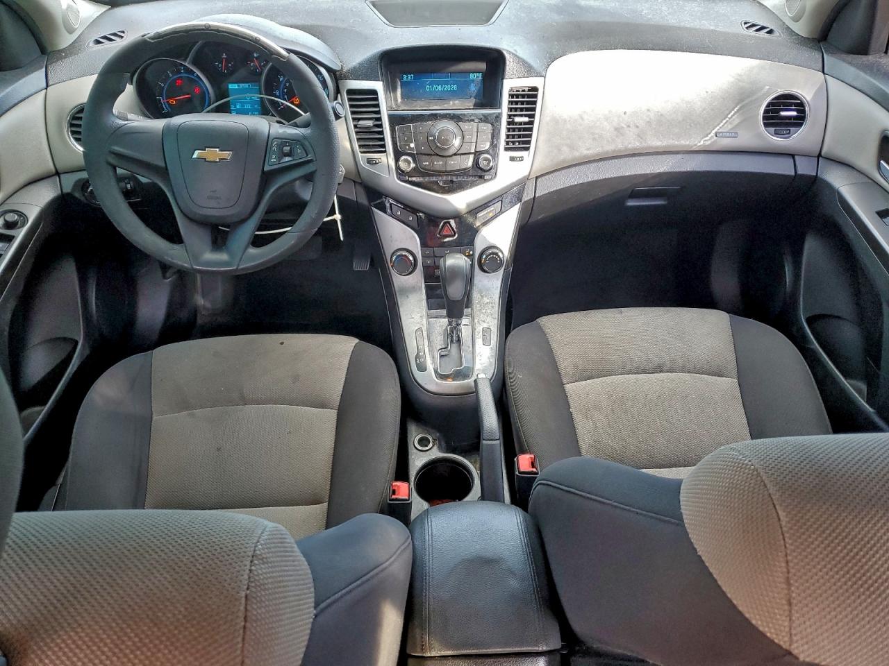 2014 CHEVROLET CRUZE LS photo 8