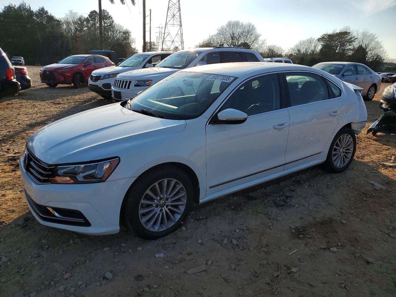 2017 VOLKSWAGEN PASSAT