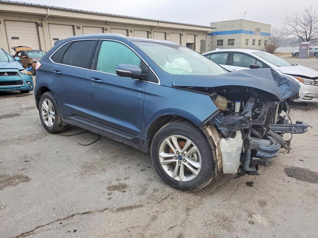2019 FORD EDGE SEL photo 4