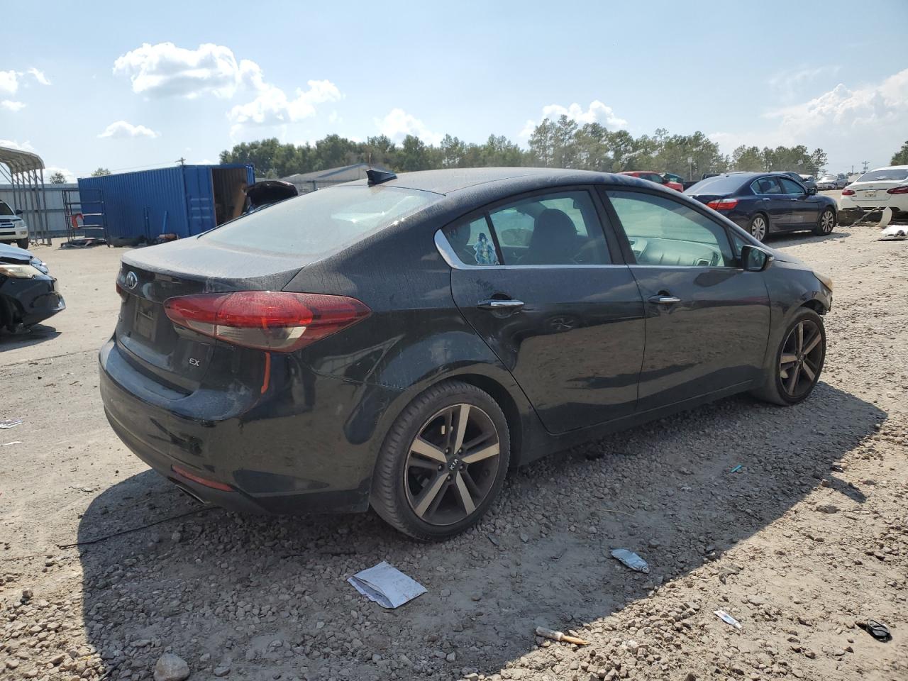 2017 KIA FORTE EX photo 5
