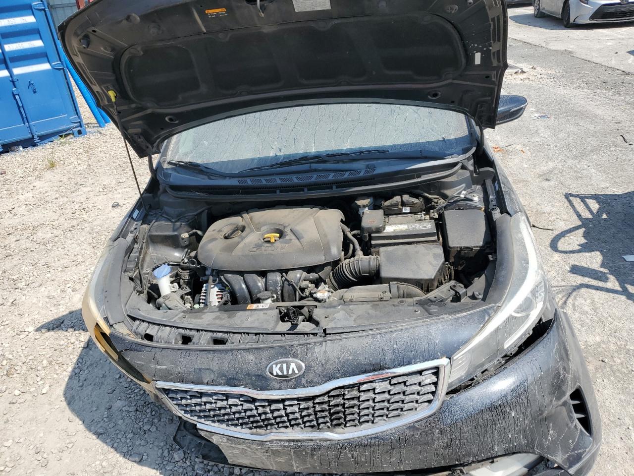 2017 KIA FORTE EX photo 21