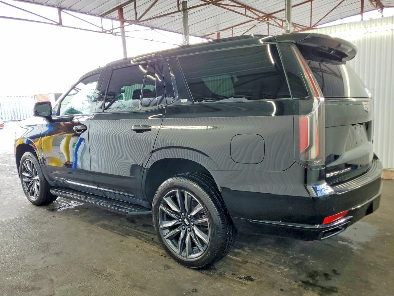 2023 CADILLAC ESCALADE SPORT photo 2