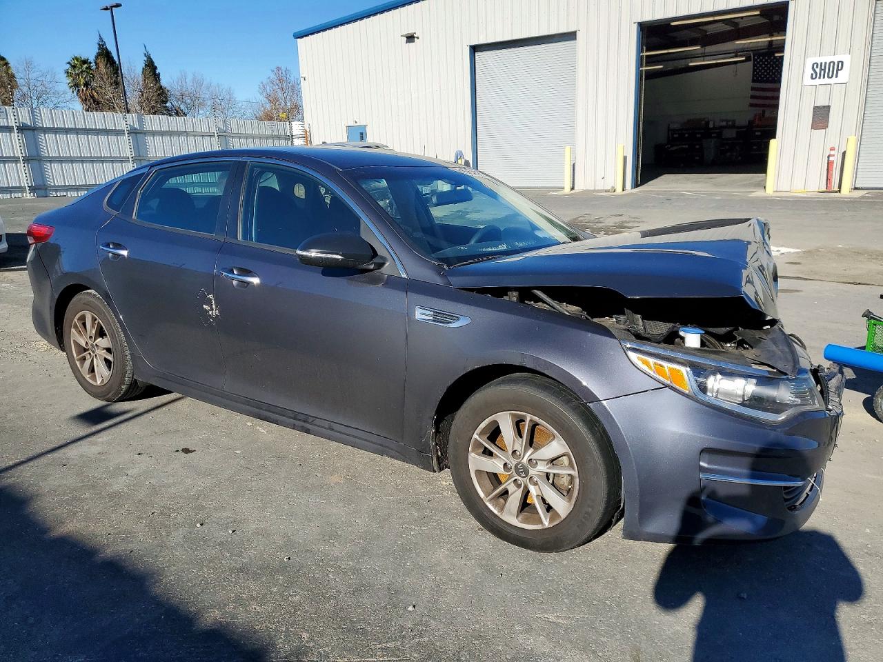 2018 KIA OPTIMA LX photo 4