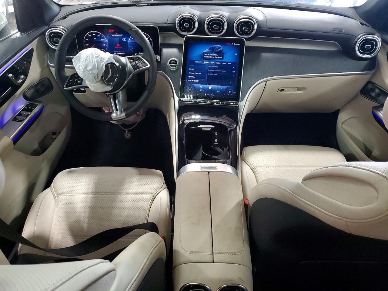2025 MERCEDES-BENZ GLC 350E photo 8