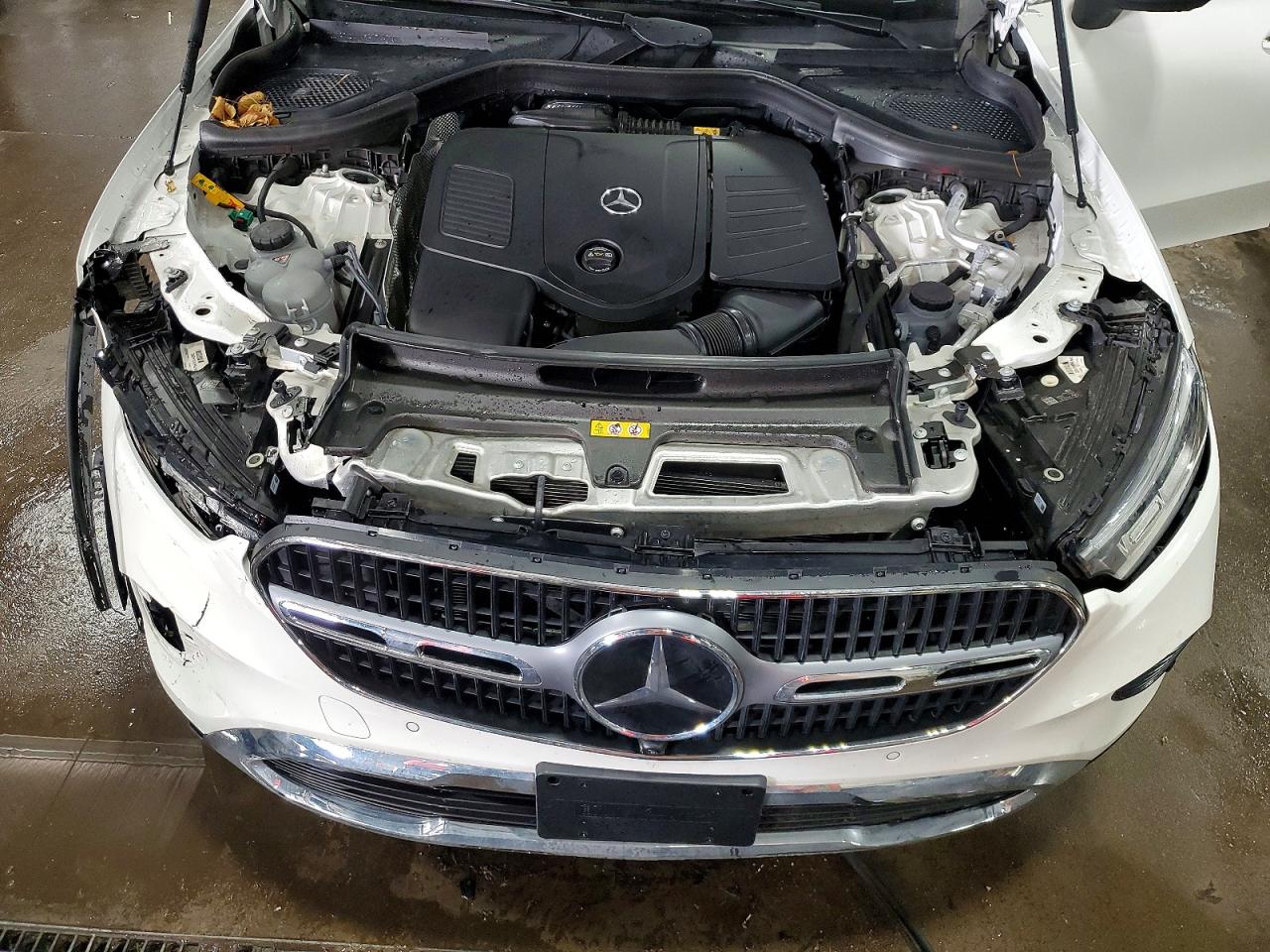 2025 MERCEDES-BENZ GLC 350E photo 12