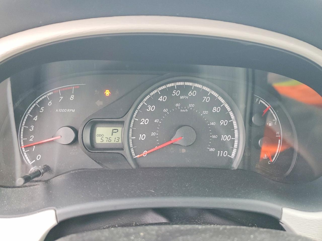 2014 TOYOTA SIENNA LE photo 9