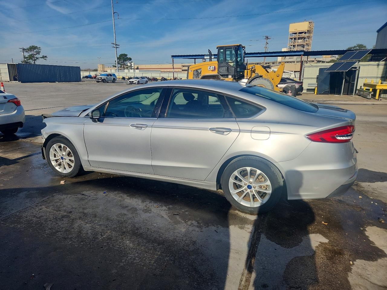 2019 FORD FUSION SE photo 2