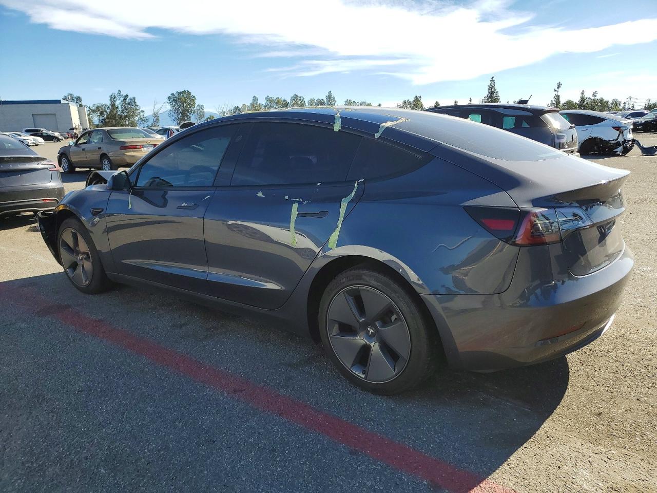 2022 TESLA MODEL 3 photo 2
