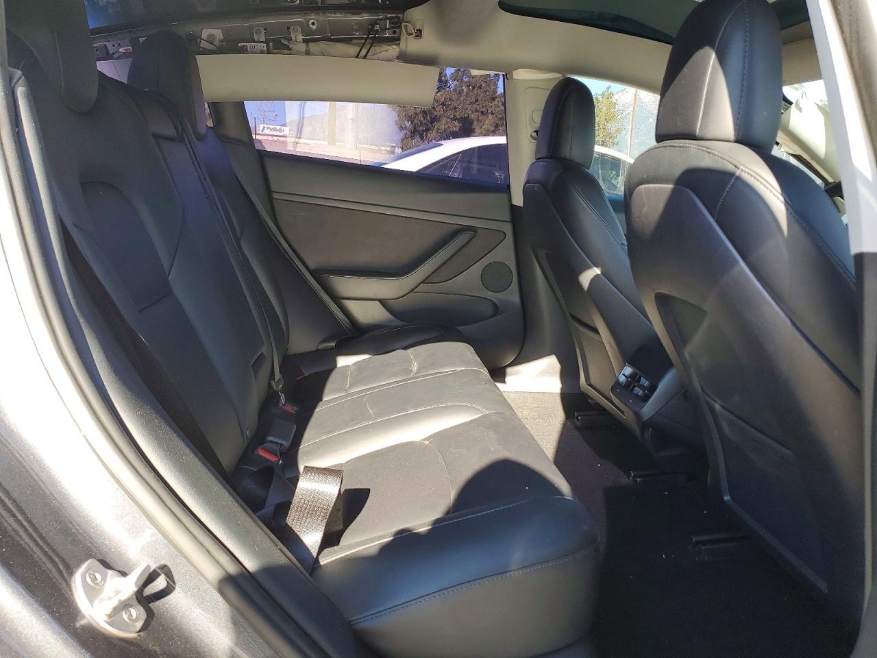 2022 TESLA MODEL 3 photo 10