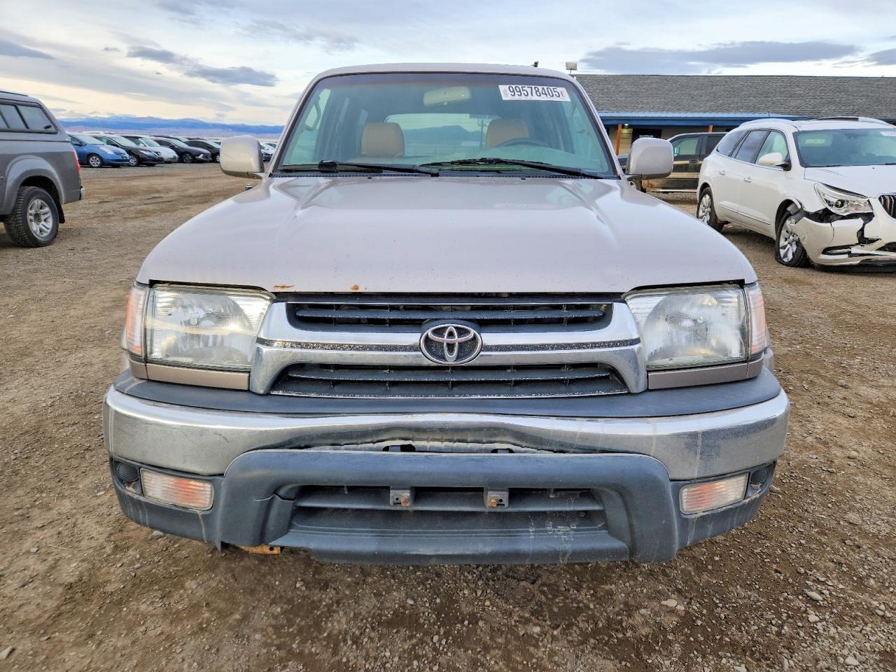 2001 TOYOTA 4RUNNER SR5 photo 5