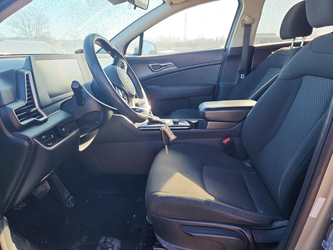 2023 KIA SPORTAGE LX photo 7