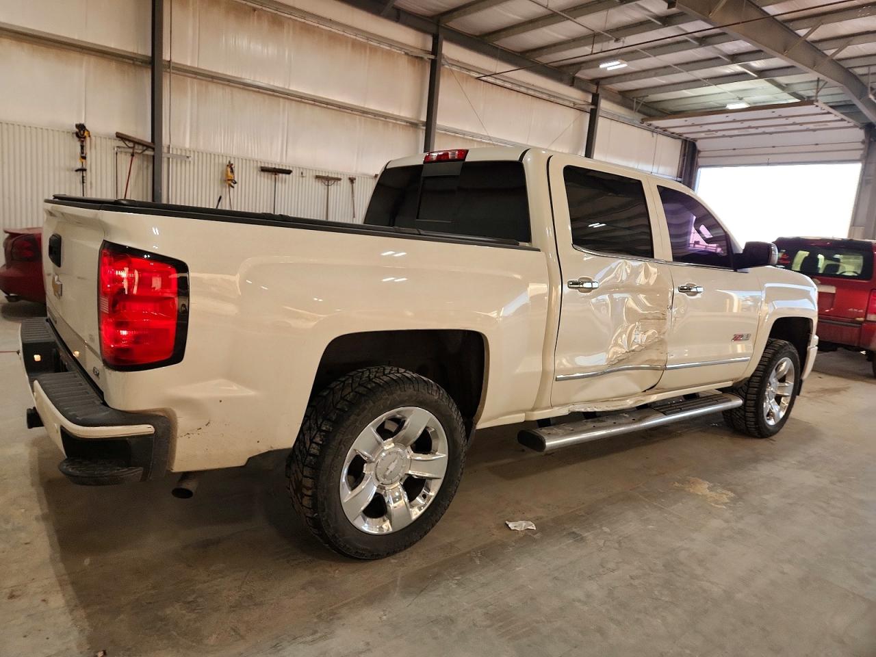 2015 CHEVROLET SILVERADO K1500 LTZ photo 3