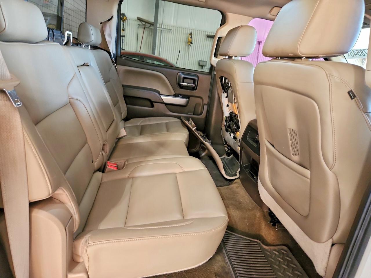 2015 CHEVROLET SILVERADO K1500 LTZ photo 10