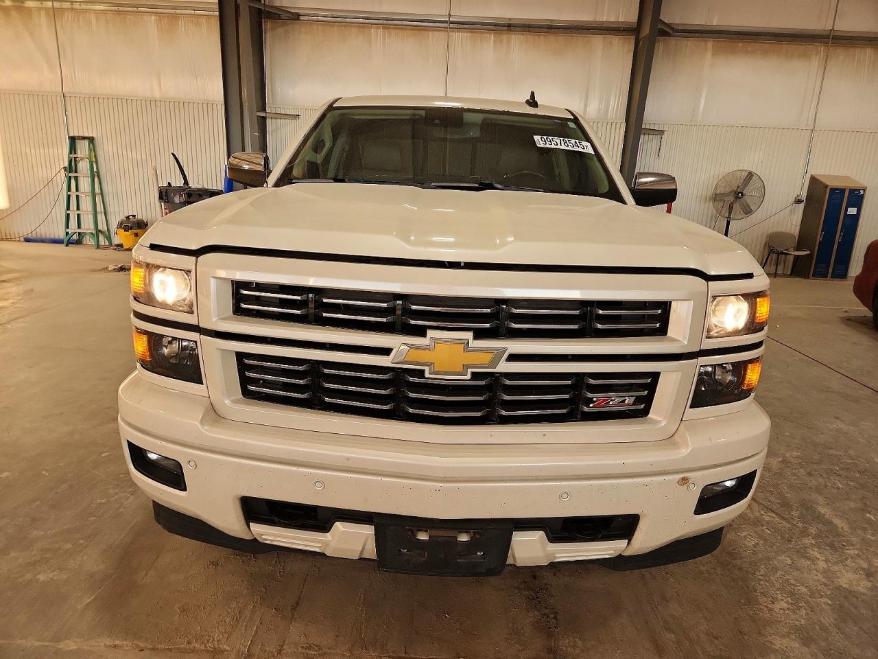 2015 CHEVROLET SILVERADO K1500 LTZ photo 5