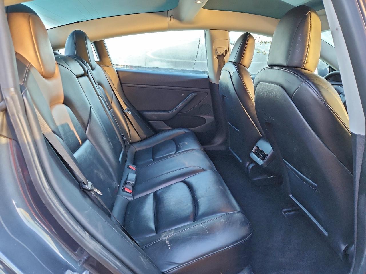 2022 TESLA MODEL 3 photo 10