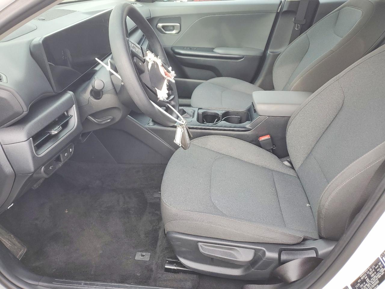 2025 KIA K4 LX photo 7