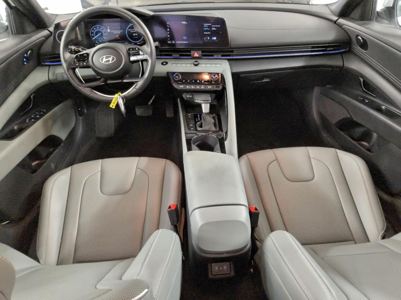 2025 HYUNDAI ELANTRA LIMITED photo 8