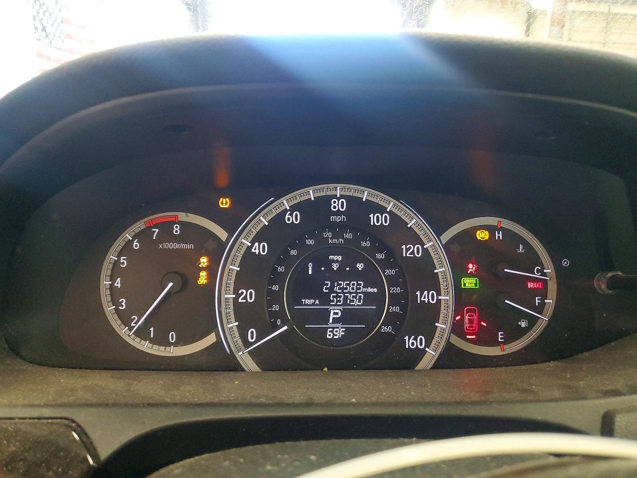 2016 HONDA ACCORD LX photo 9