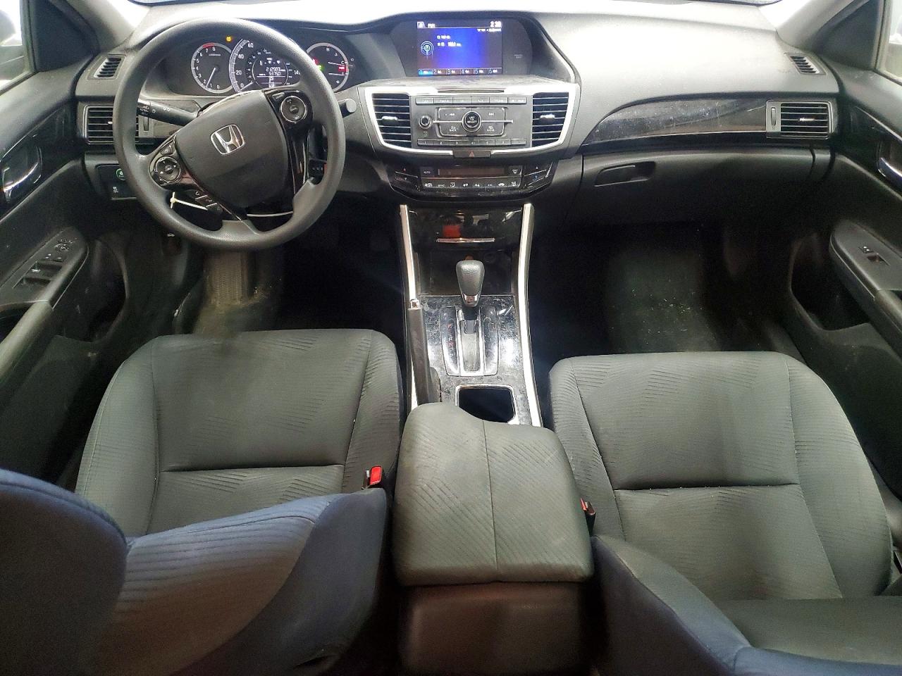 2016 HONDA ACCORD LX photo 8