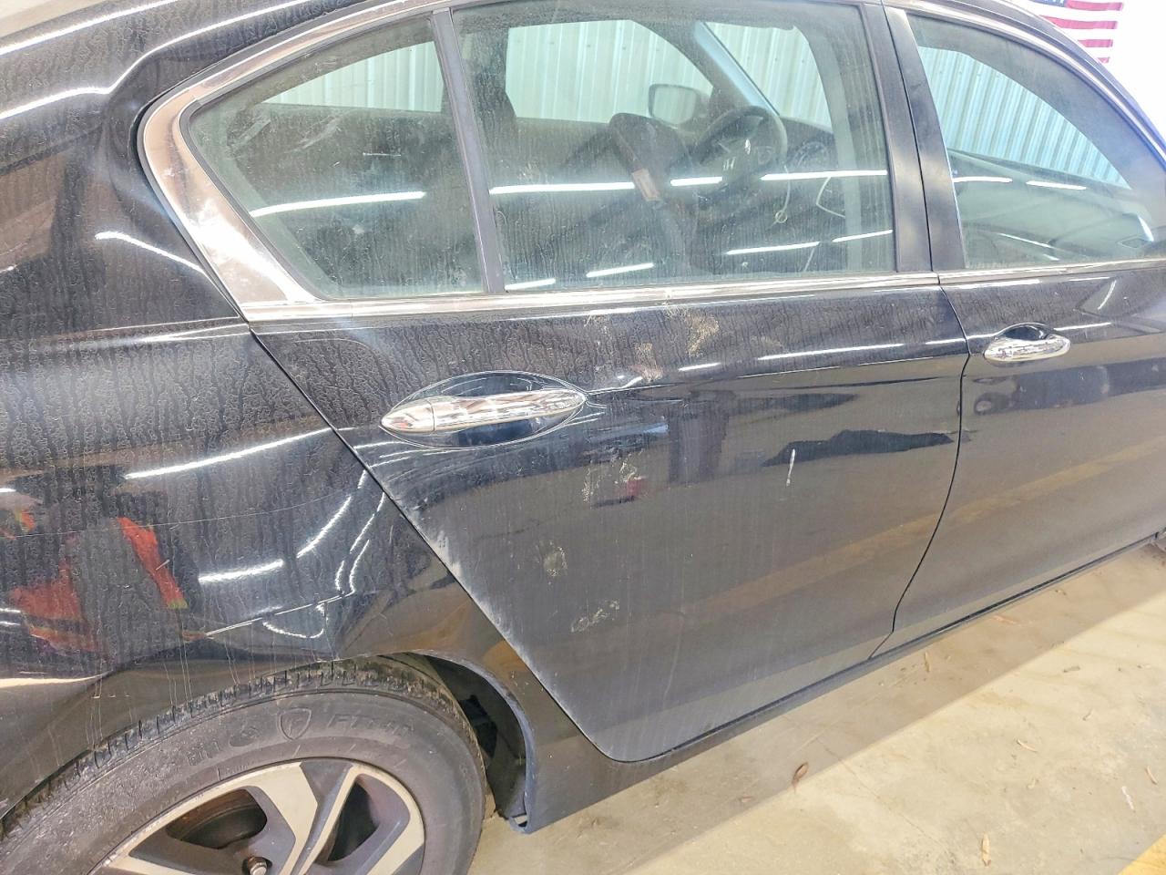 2016 HONDA ACCORD LX photo 10