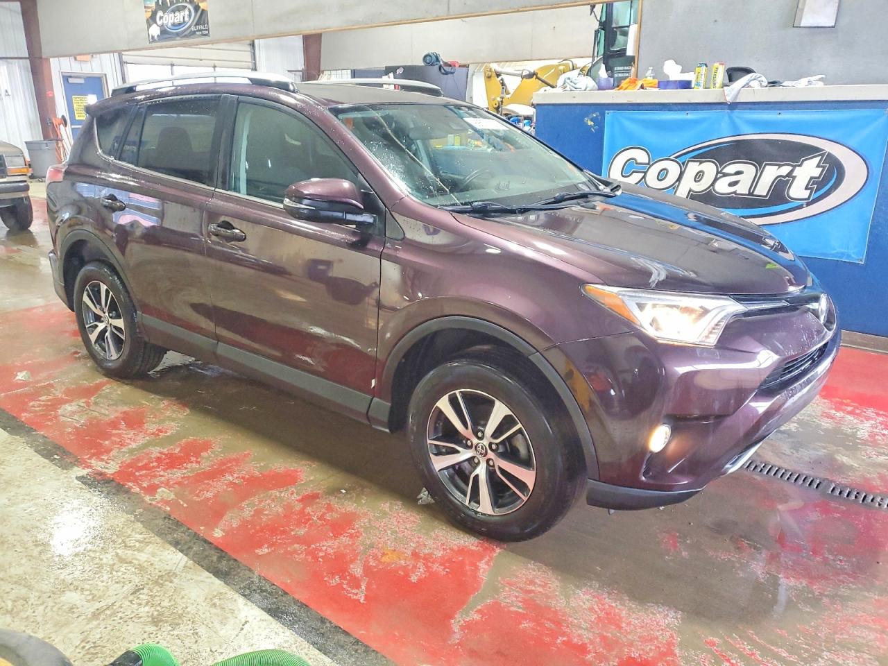 2018 TOYOTA RAV4 ADVENTURE photo 4
