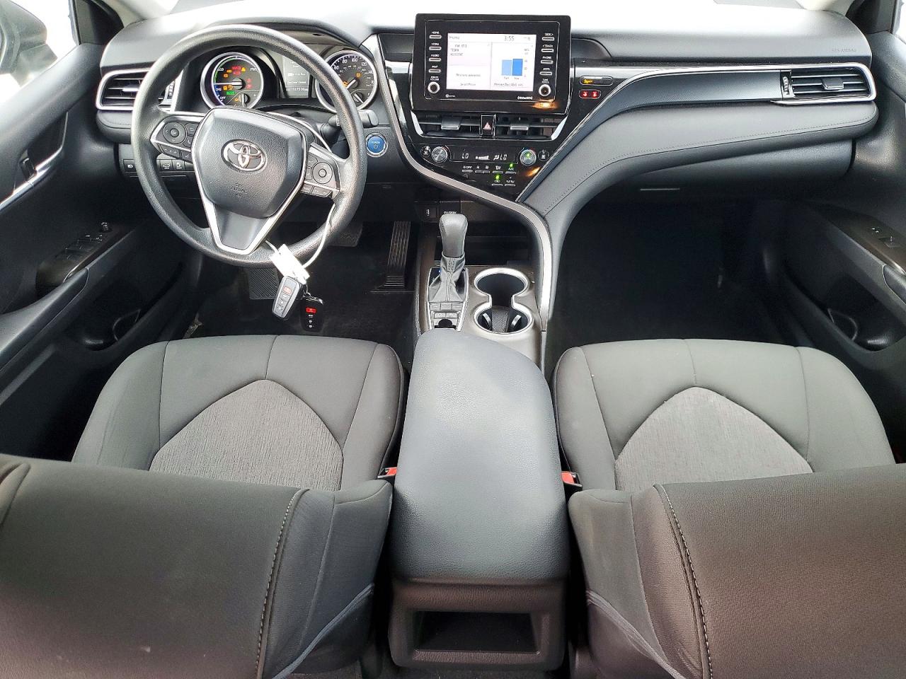 2022 TOYOTA CAMRY LE photo 8
