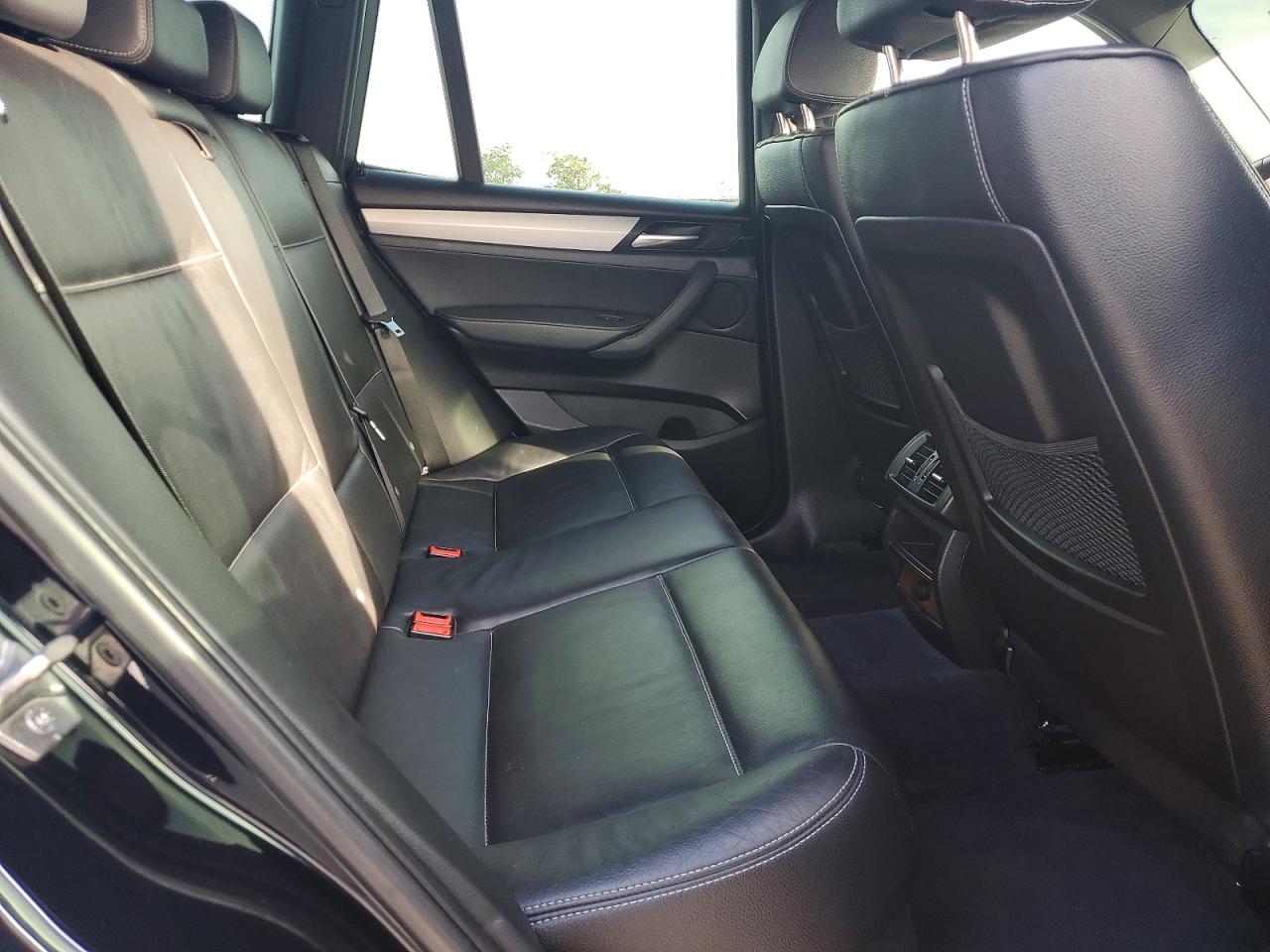 2013 BMW X3 XDRIVE28I photo 11