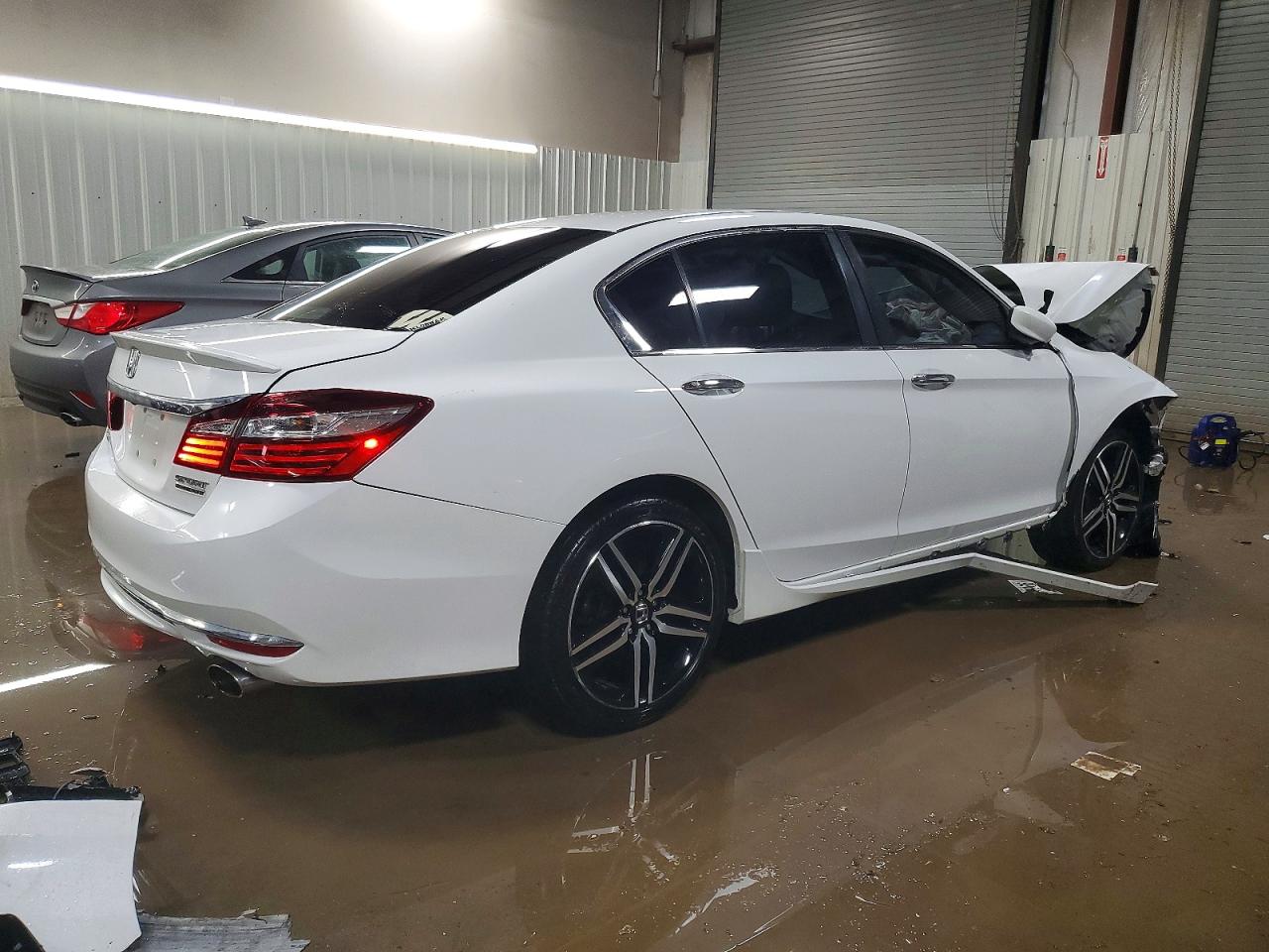 2017 HONDA ACCORD SPORT SPECIAL EDITION photo 3