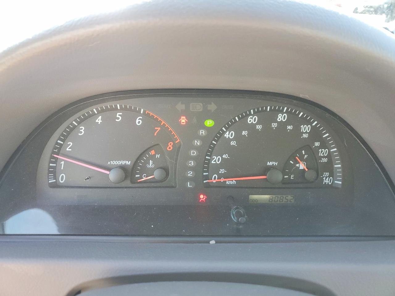 2004 TOYOTA CAMRY LE photo 9