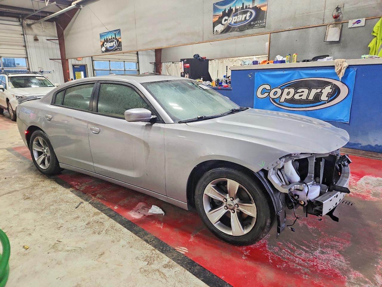 2015 DODGE CHARGER SXT photo 7