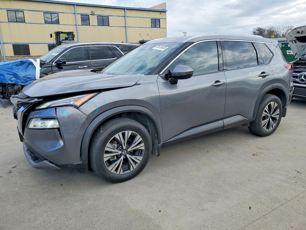 2021 NISSAN ROGUE