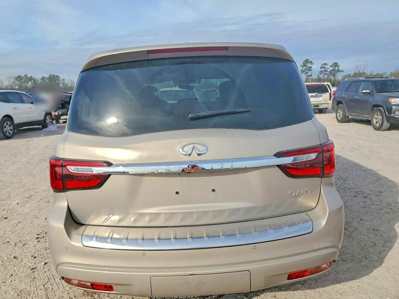 2022 INFINITI QX80 SENSORY photo 6