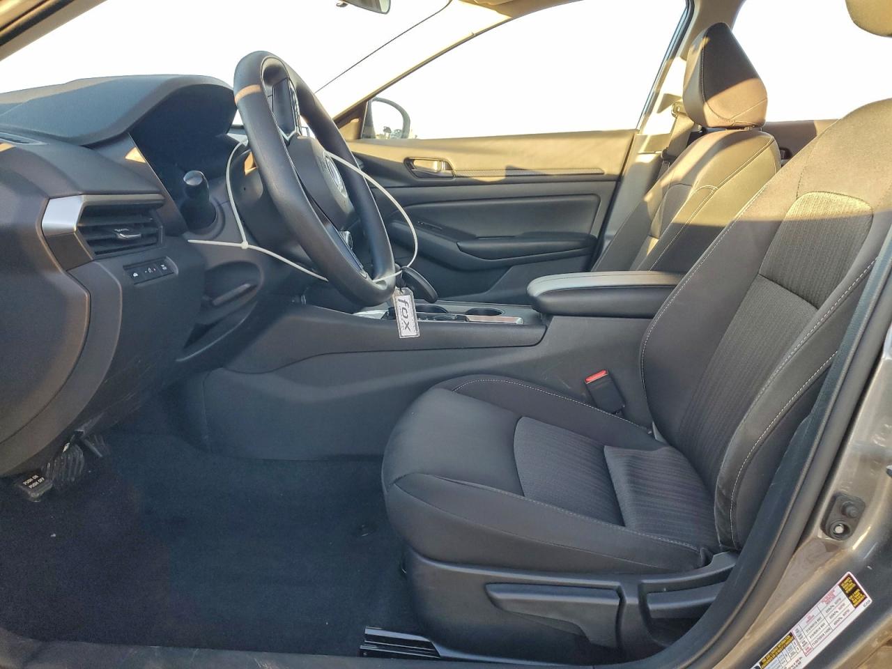 2024 NISSAN ALTIMA S photo 7