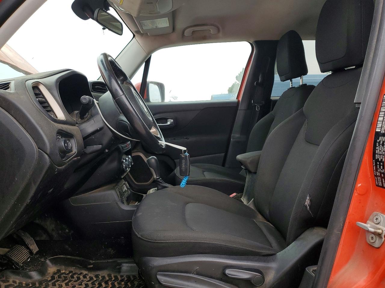 2015 JEEP RENEGADE LATITUDE photo 7