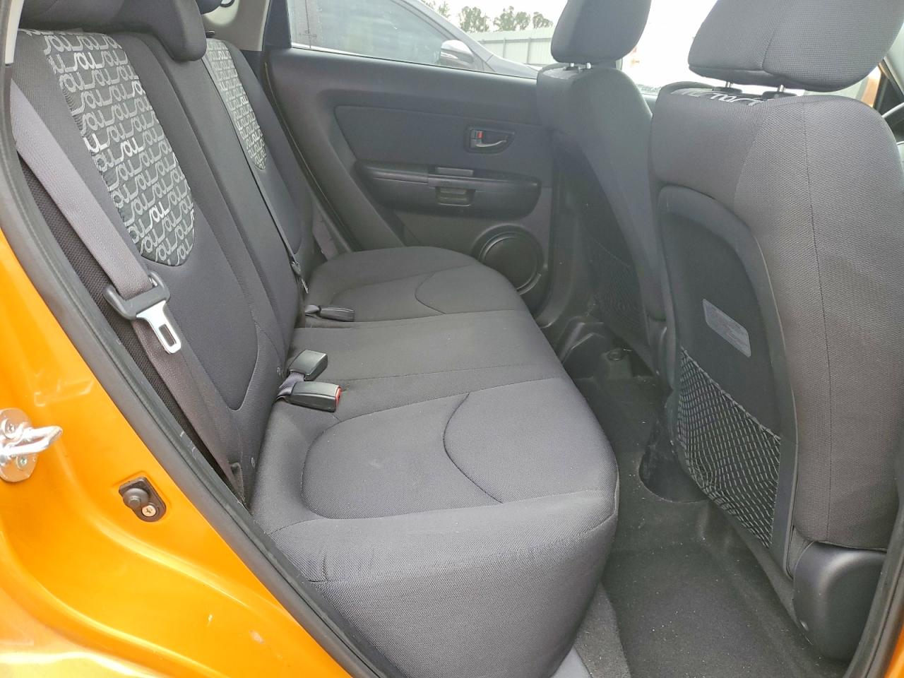 2011 KIA SOUL + photo 10