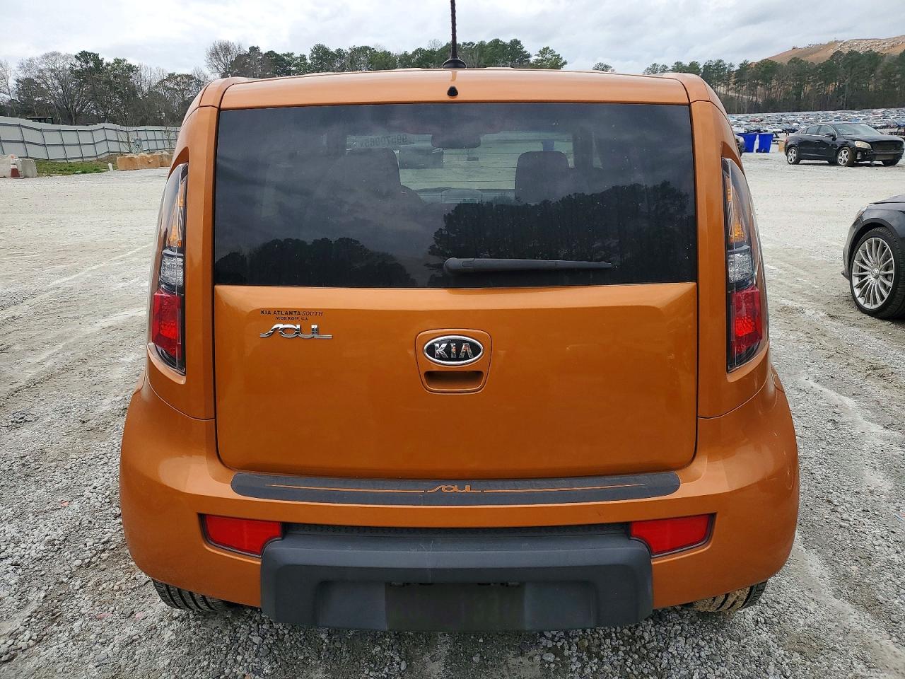 2011 KIA SOUL + photo 6