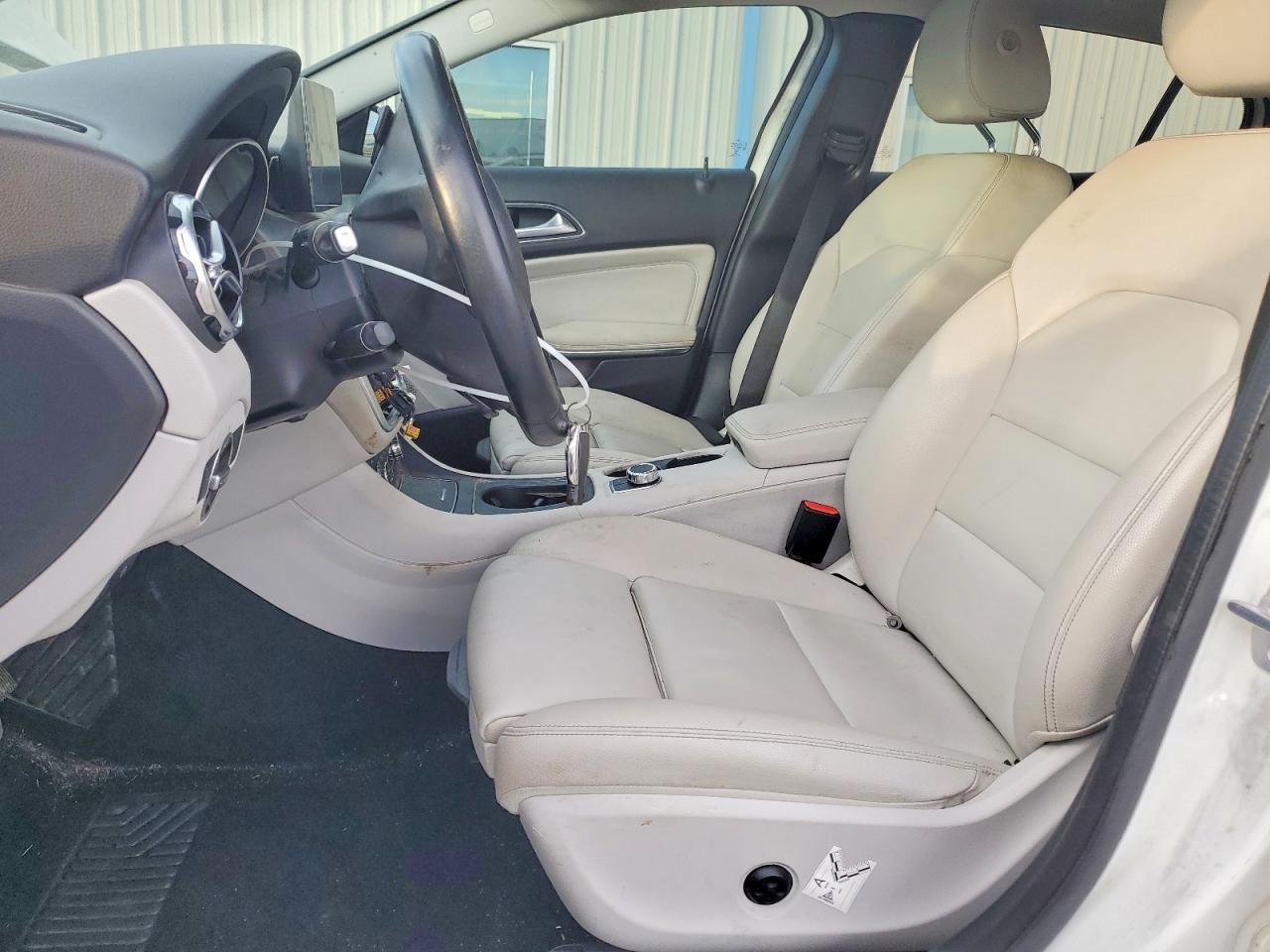 2019 MERCEDES-BENZ GLA 250 4MATIC photo 13