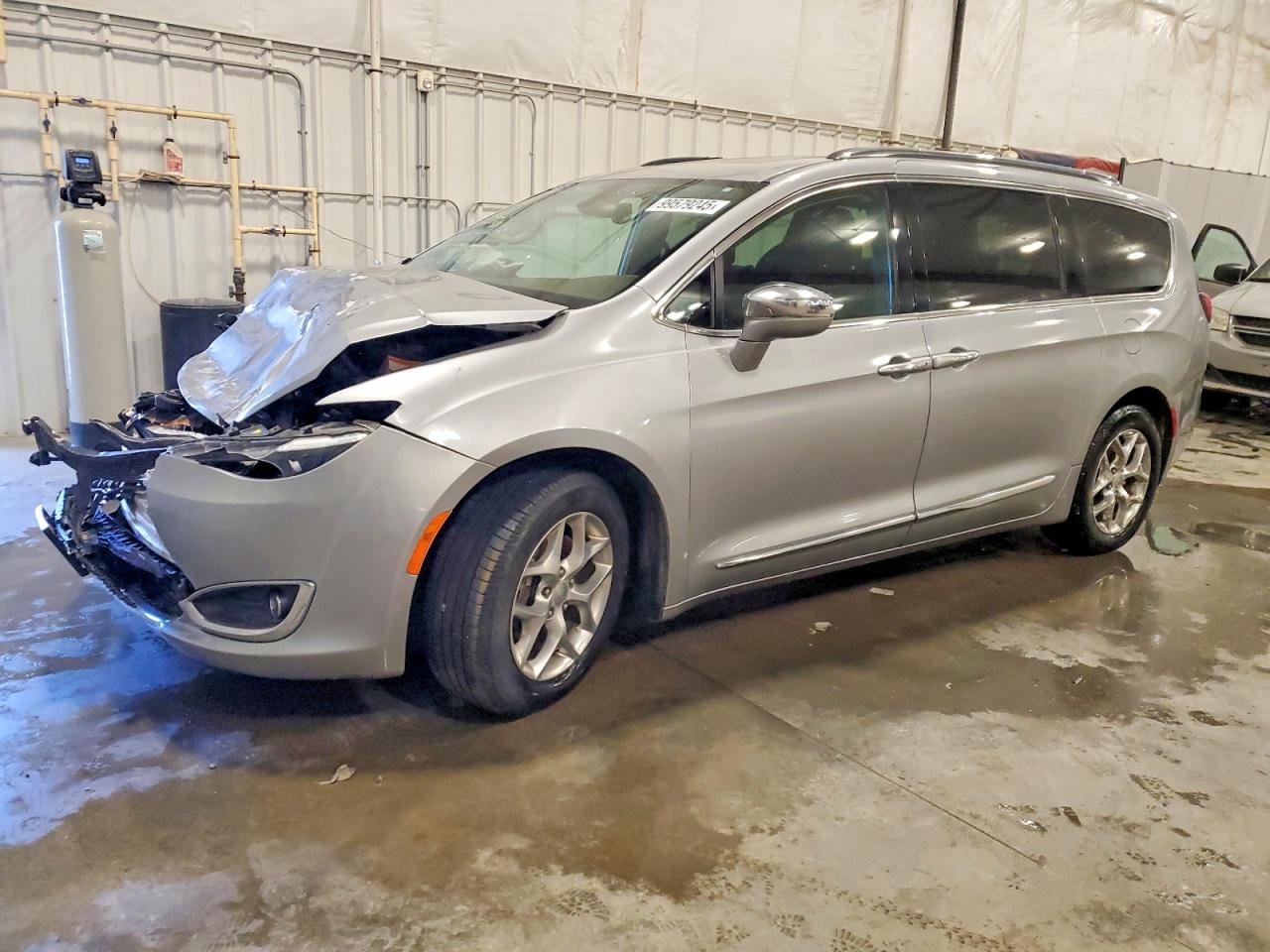 2019 CHRYSLER PACIFICA