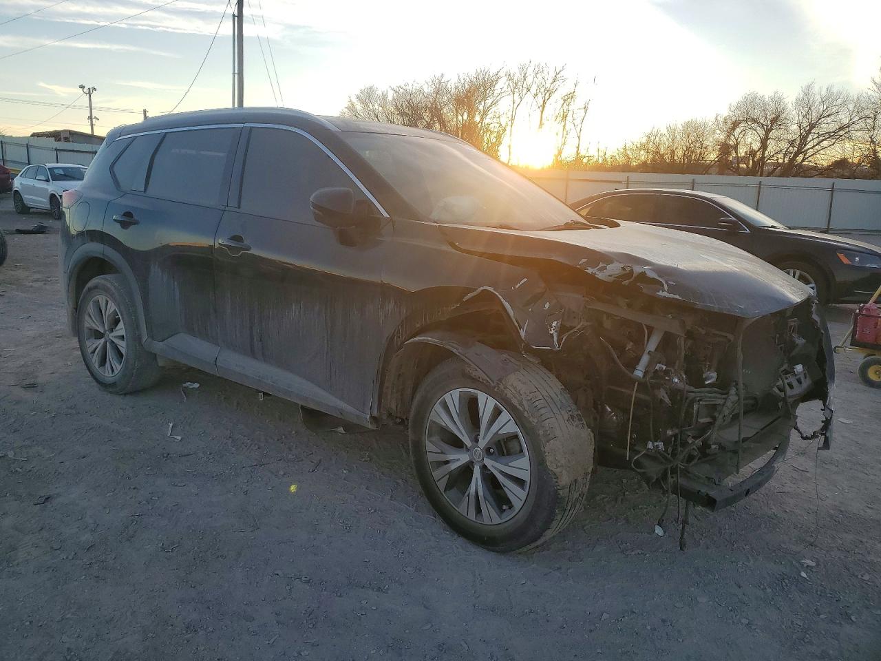 2021 NISSAN ROGUE SV photo 4