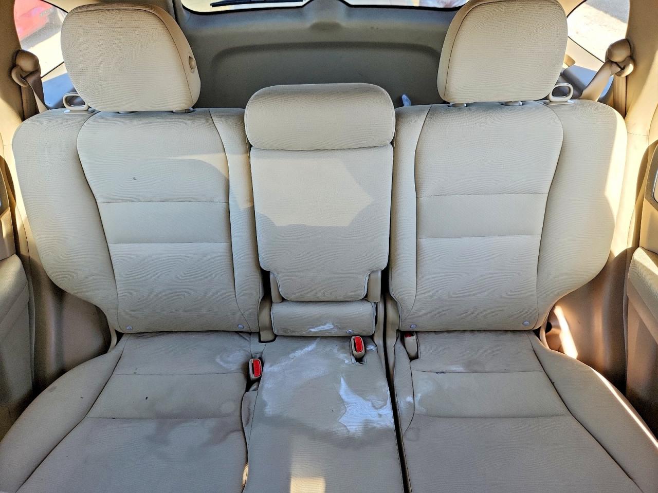 2010 HONDA CR-V LX photo 10