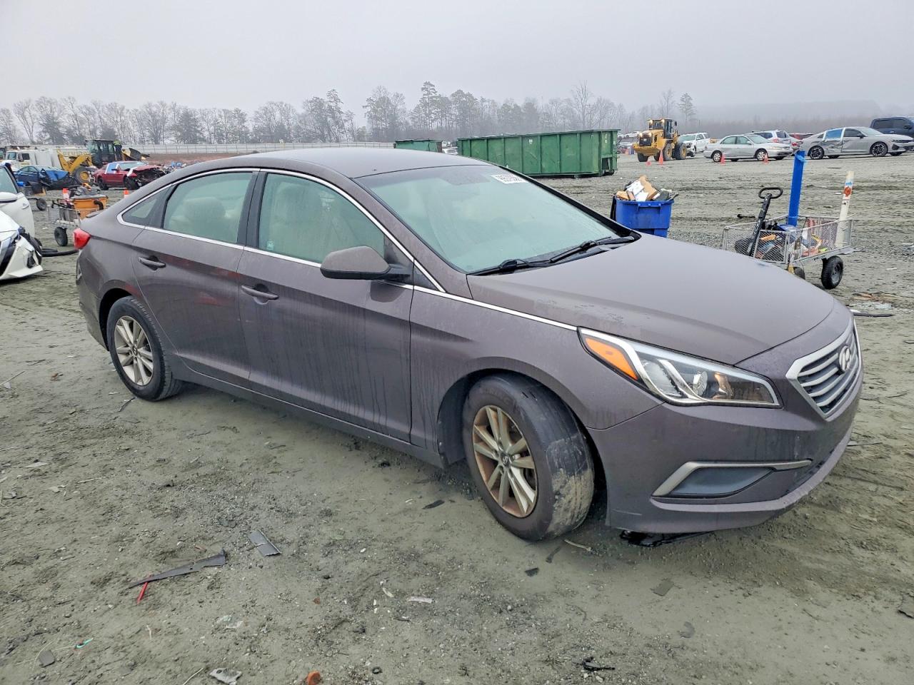 2017 HYUNDAI SONATA SE photo 4