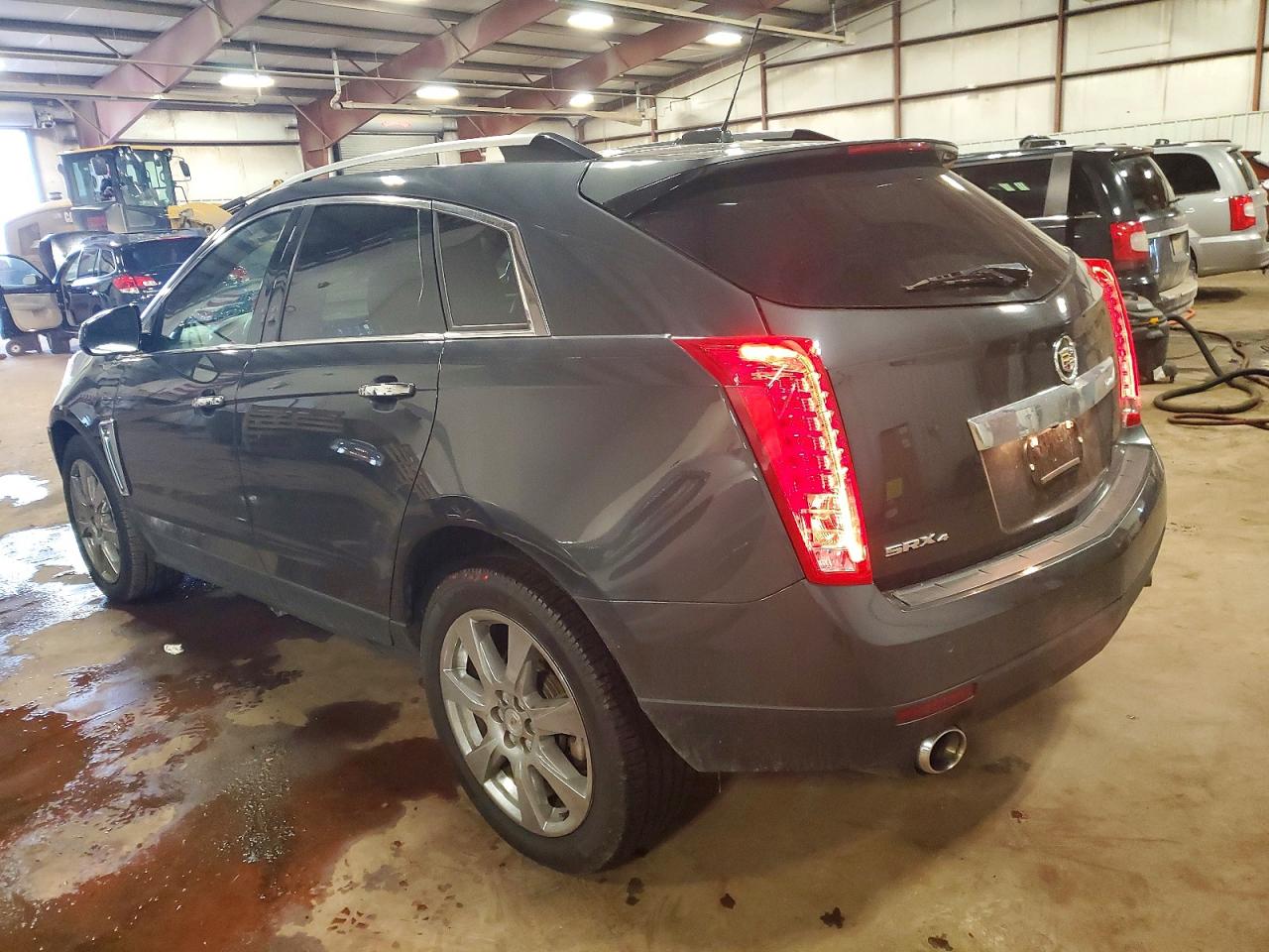 2016 CADILLAC SRX LUXURY COLLECTION photo 2