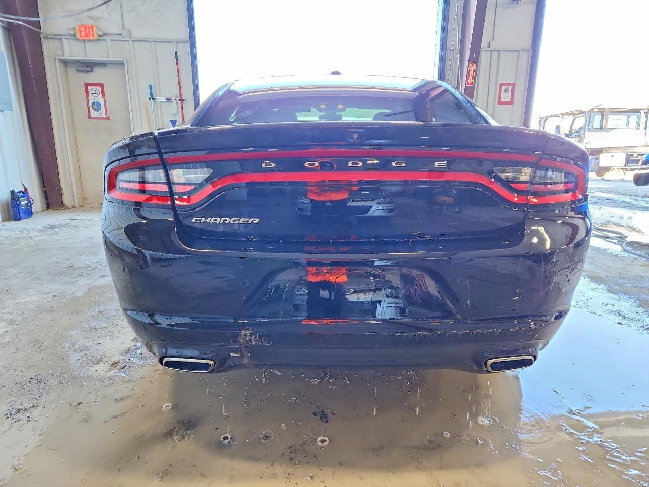 2020 DODGE CHARGER SXT photo 6
