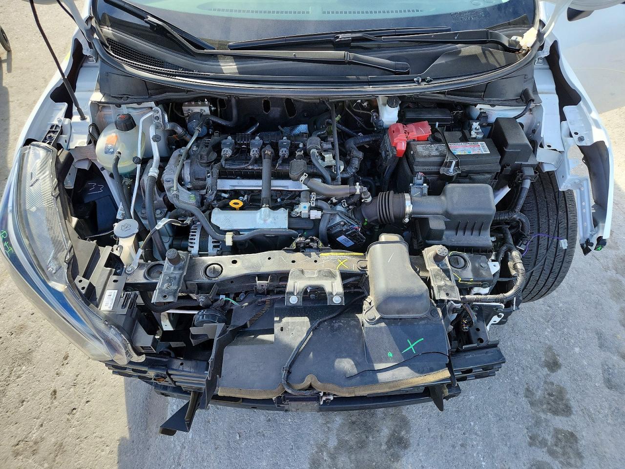 2024 NISSAN VERSA SR photo 11