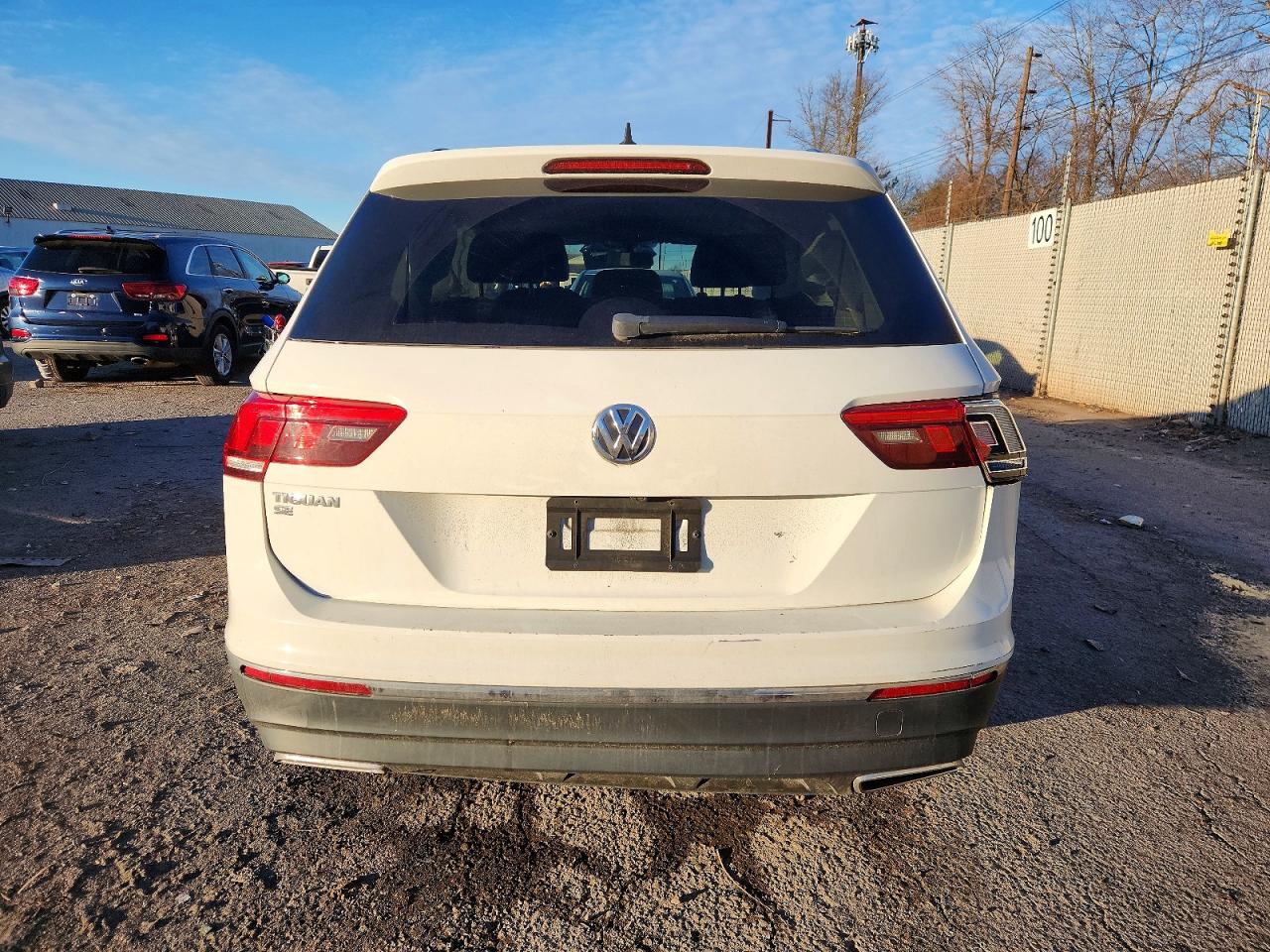 2020 VOLKSWAGEN TIGUAN SE photo 6