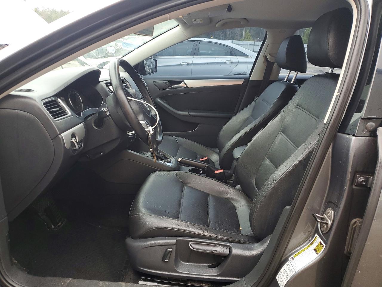 2013 VOLKSWAGEN JETTA SE photo 7