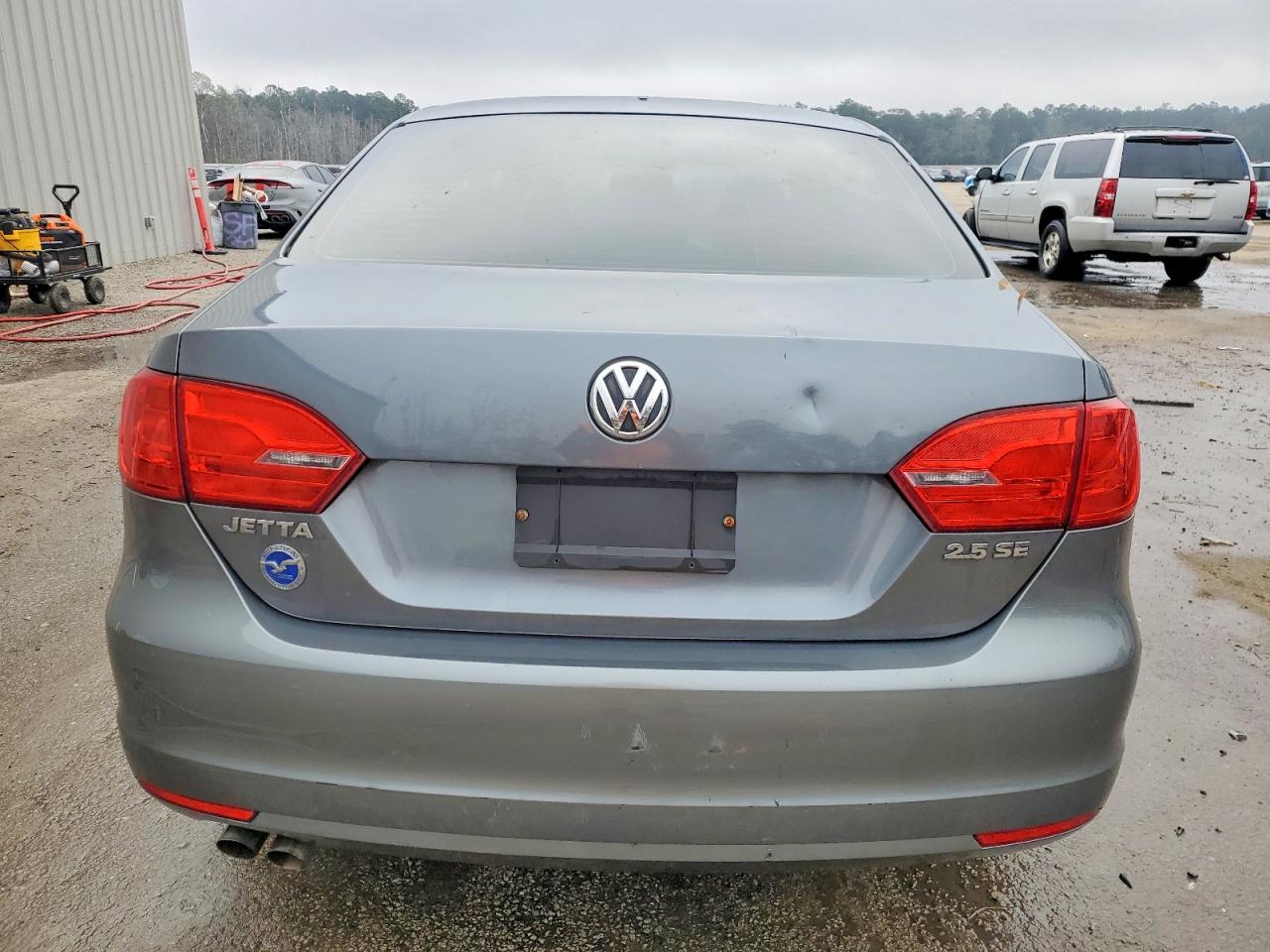 2013 VOLKSWAGEN JETTA SE photo 6